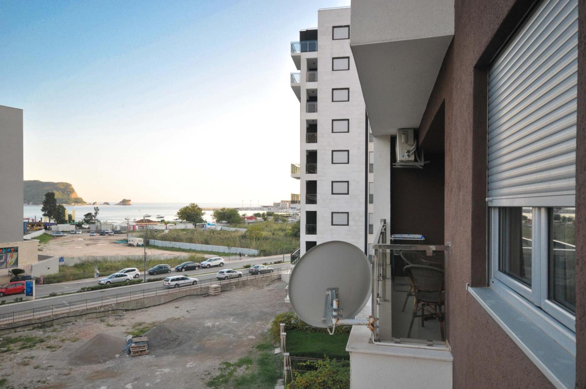 City Montesun Apartments 2 Budva Exterior photo