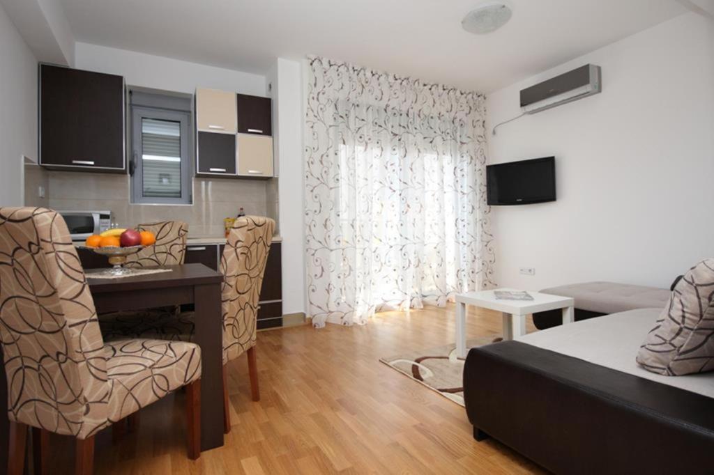 City Montesun Apartments 2 Budva Exterior photo